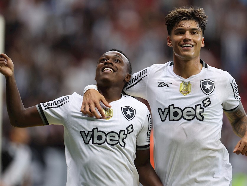Vasco 0 x 2 Botafogo