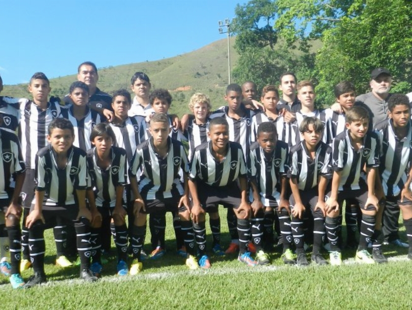 Garotada boa de bola