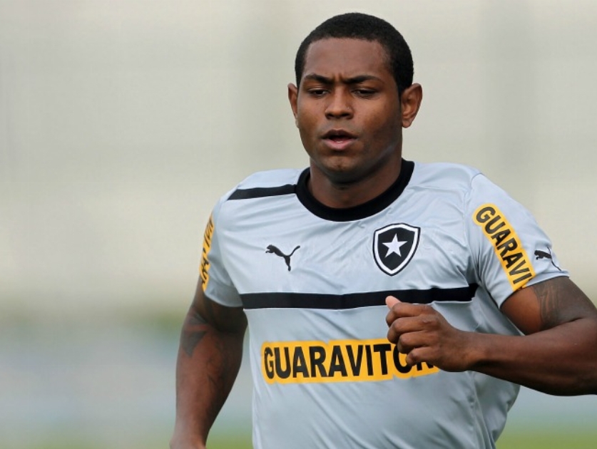 Reintegrado ao elenco