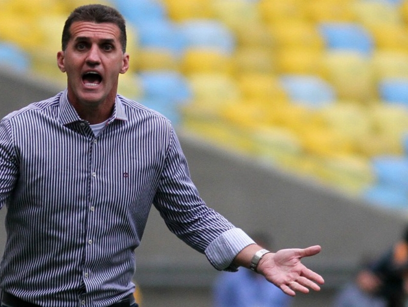 Por união de forças