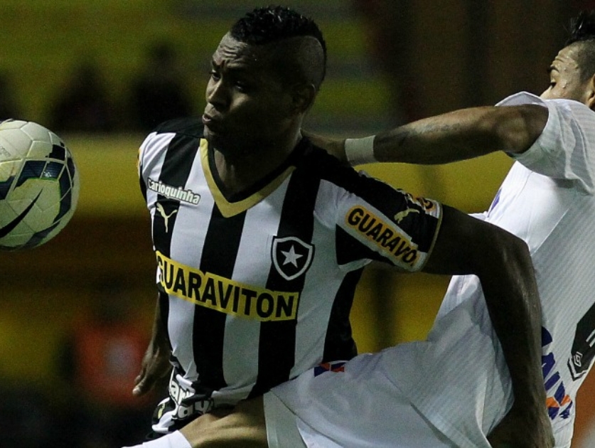 Botafogo 0 x 2 Atlético-PR