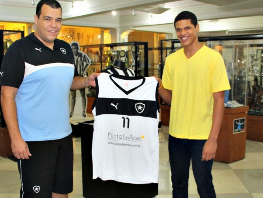 Reforço no Basquete