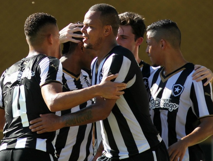 Bangu 0 x 3 Botafogo