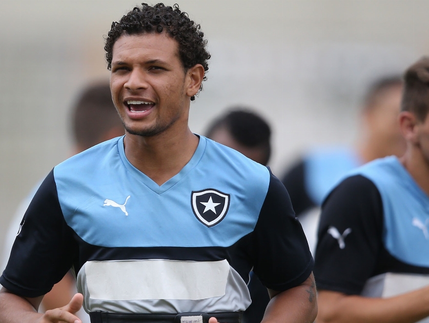 Pés no chão e muito trabalho