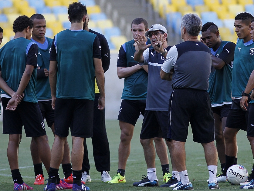 No palco do clássico