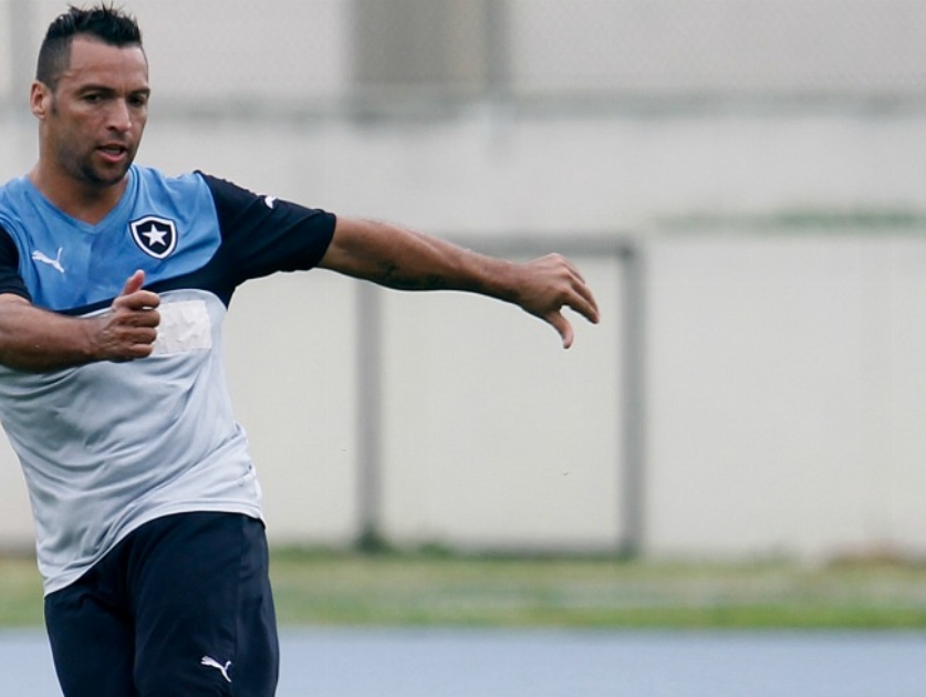 Daniel Carvalho é do Botafogo