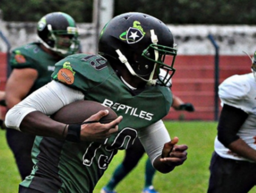 Estreia no Torneio Touchdown