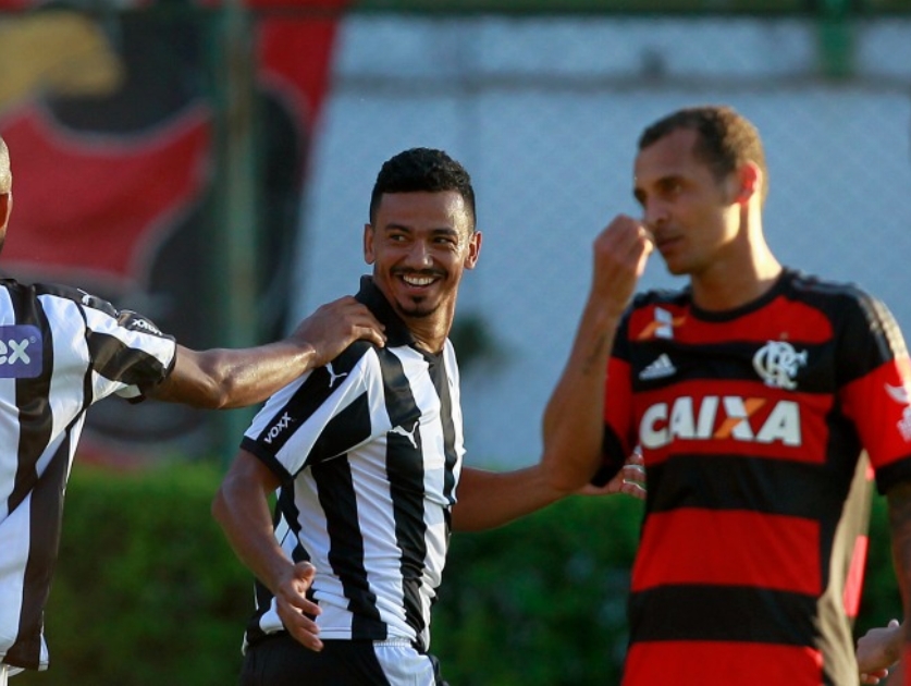Botafogo 2 x 2 Flamengo