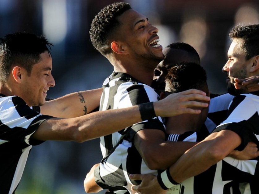 Botafogo 2 x 1 Santa Cruz