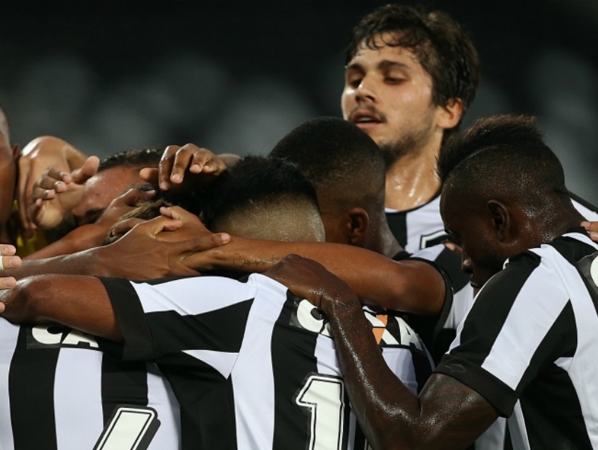 Botafogo 2 x 1 Macaé