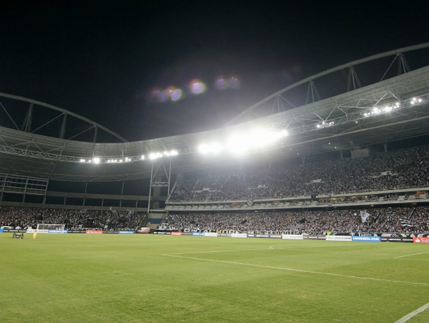 Camarotes: Botafogo x Estudiantes