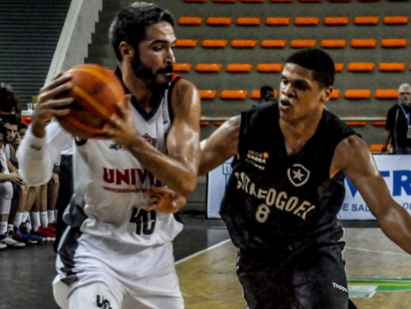 Vitória 86 x 76 Botafogo