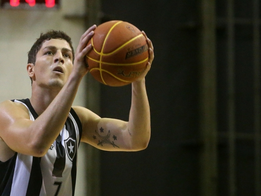 Basquete Cearense  61 x 47 Botafogo