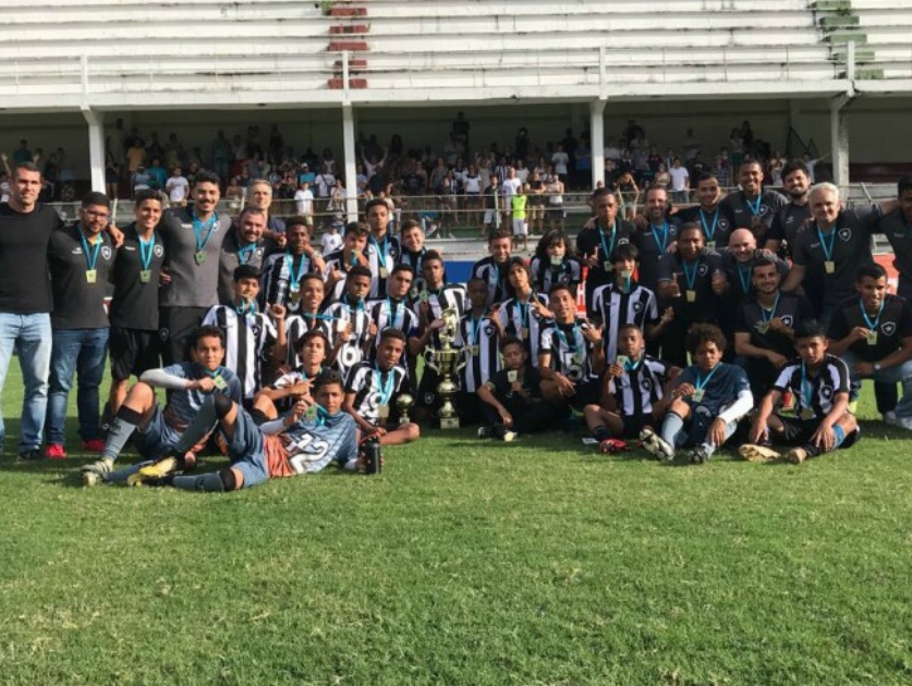 Campeão no Sub-13!