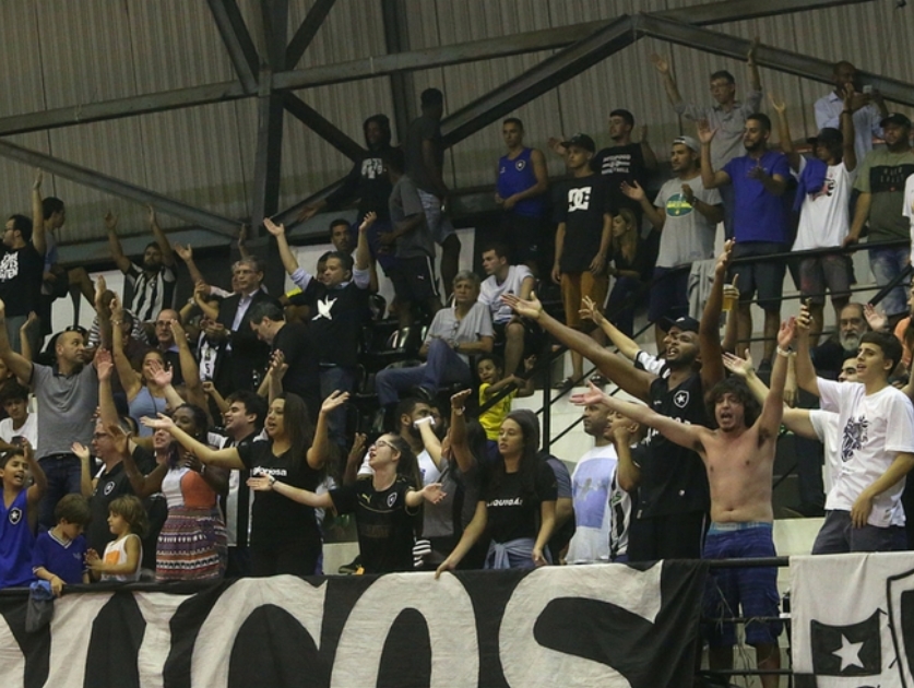 Botafogo x Paulistano