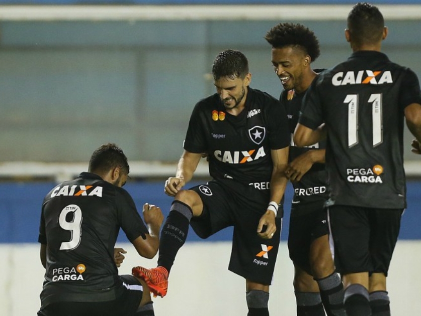 Macaé 1 x 2 Botafogo