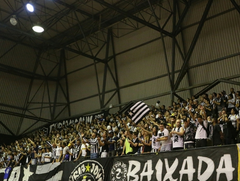 Botafogo x Caxias