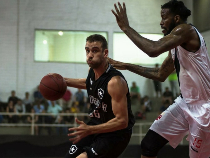 Vasco 74 x 82 Botafogo