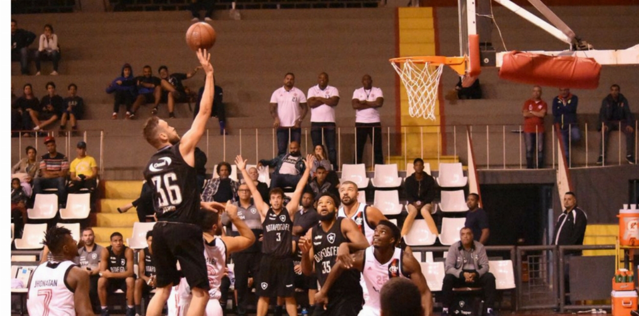 Flamengo 73 x 69 Botafogo 