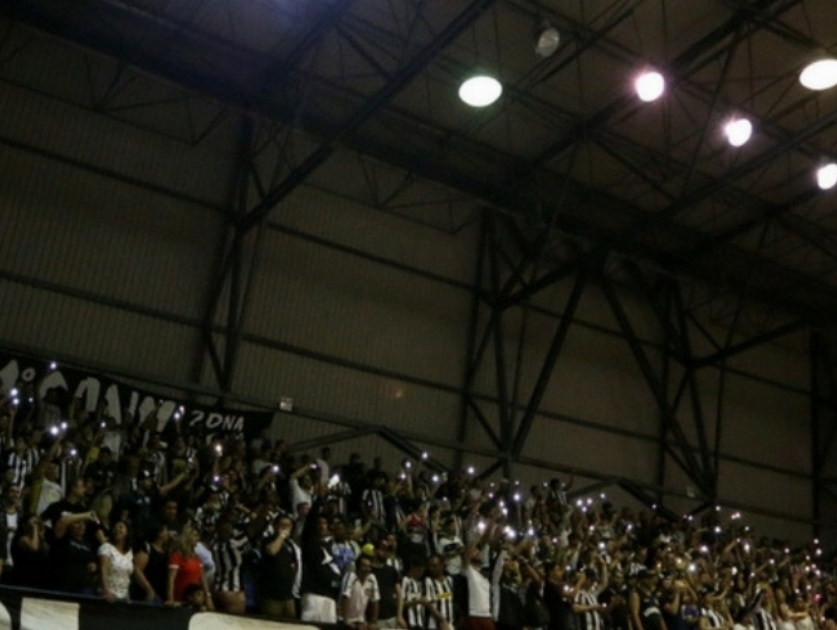 Basquete: Botafogo x Vasco