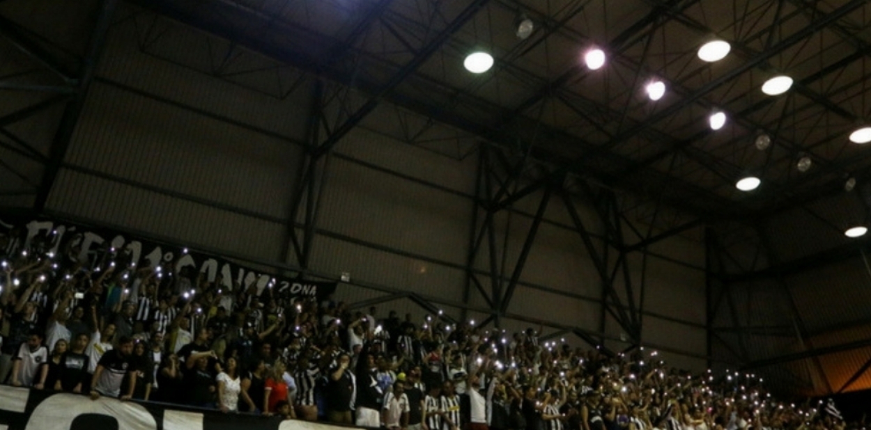 Basquete: Botafogo x Vasco