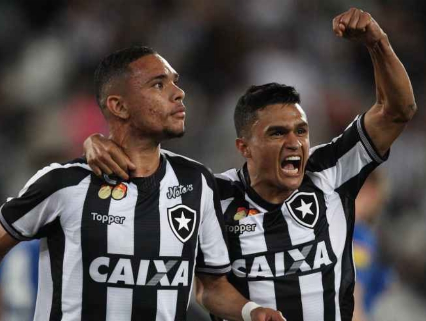 Botafogo 1 x 1 Cruzeiro