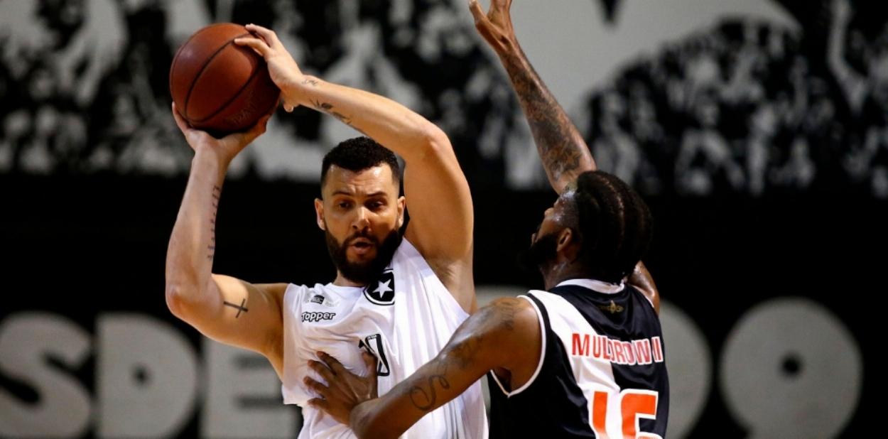 Botafogo 74 x 65 Vasco