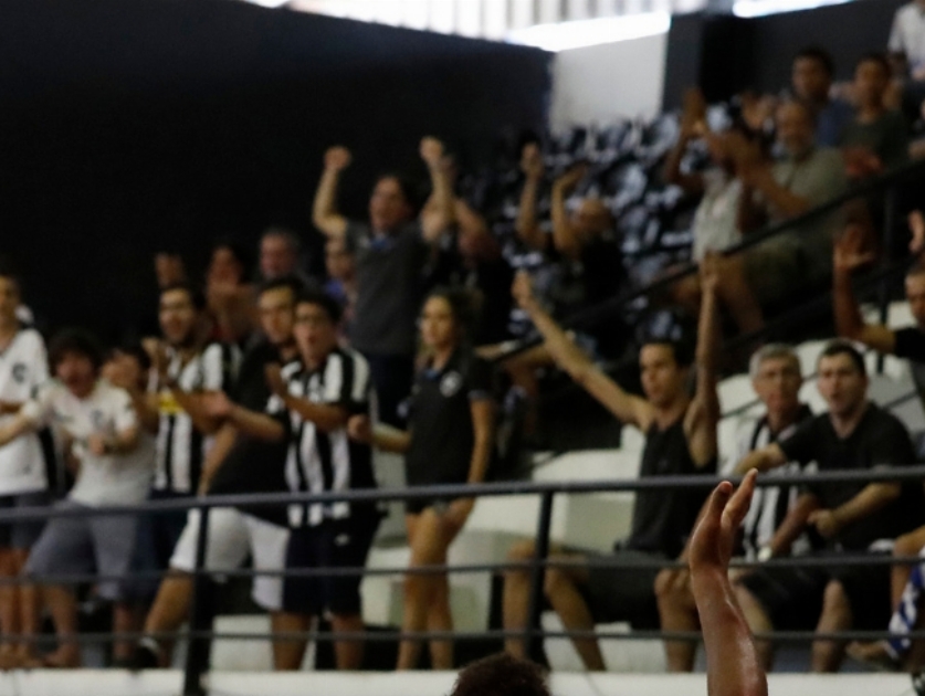 Basquete: Botafogo x Vasco