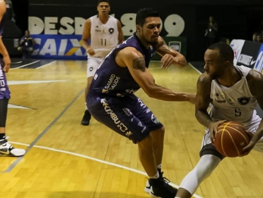 Botafogo 90 x 86 Mogi das Cruzes