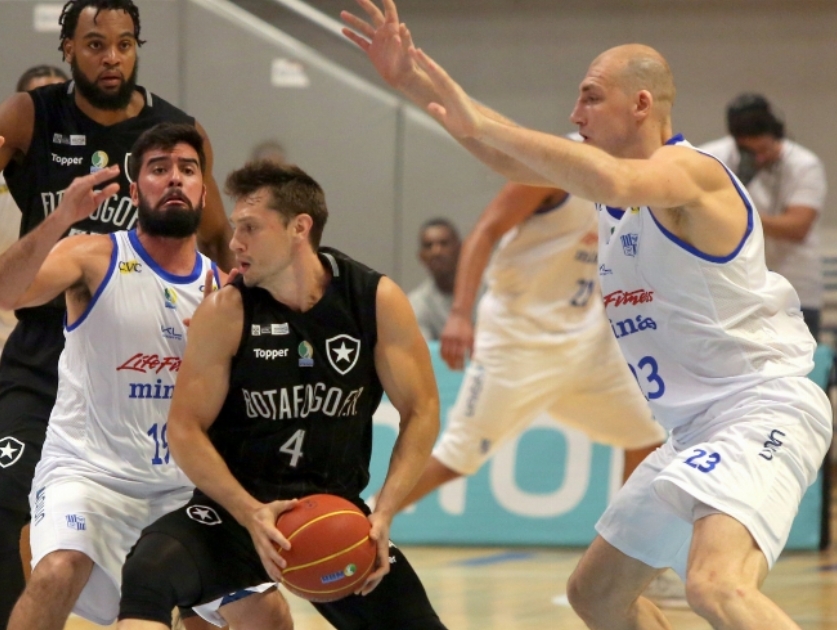 Minas 85 x 77 Botafogo