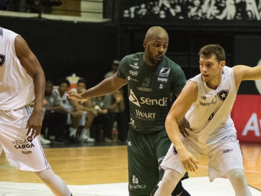 Botafogo 74 x 80 Bauru