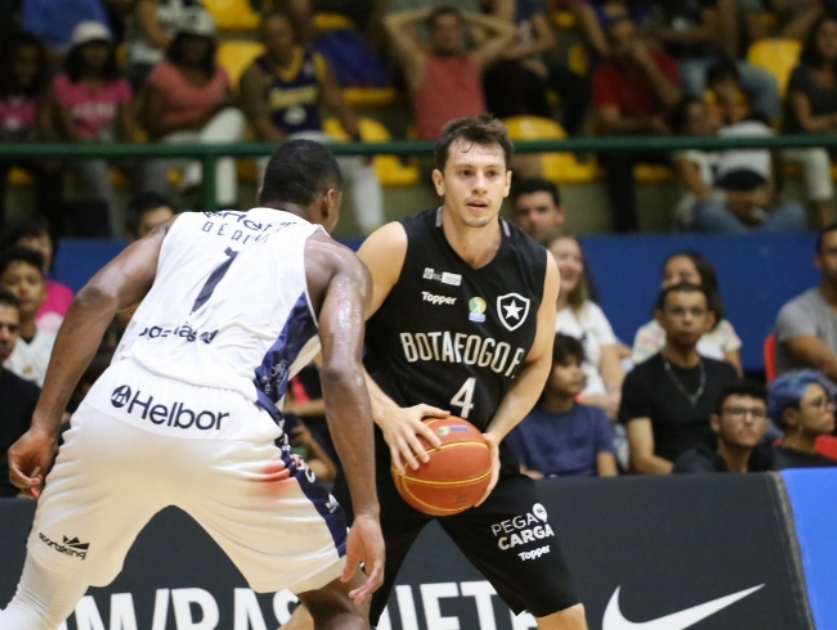 Mogi 89 x 72 Botafogo