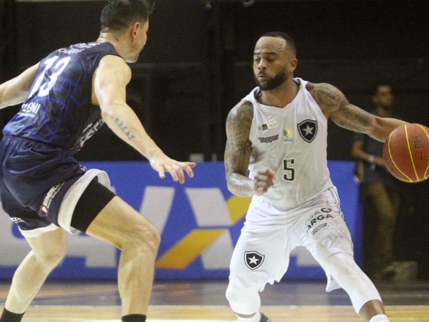 Botafogo 66 x 61 São José