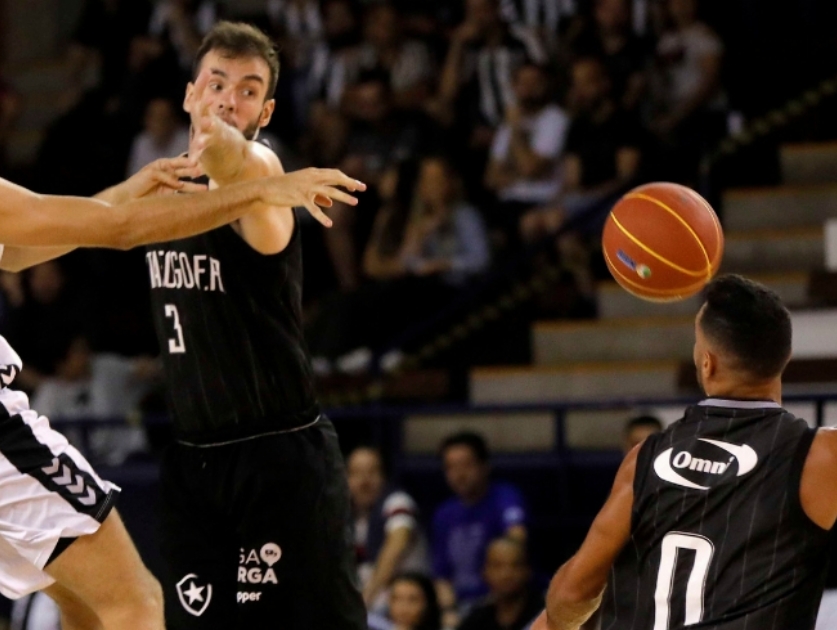 Pinheiros 67 x 58 Botafogo 