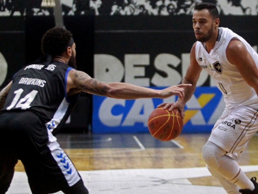 Botafogo 88 x 73 Pinheiros