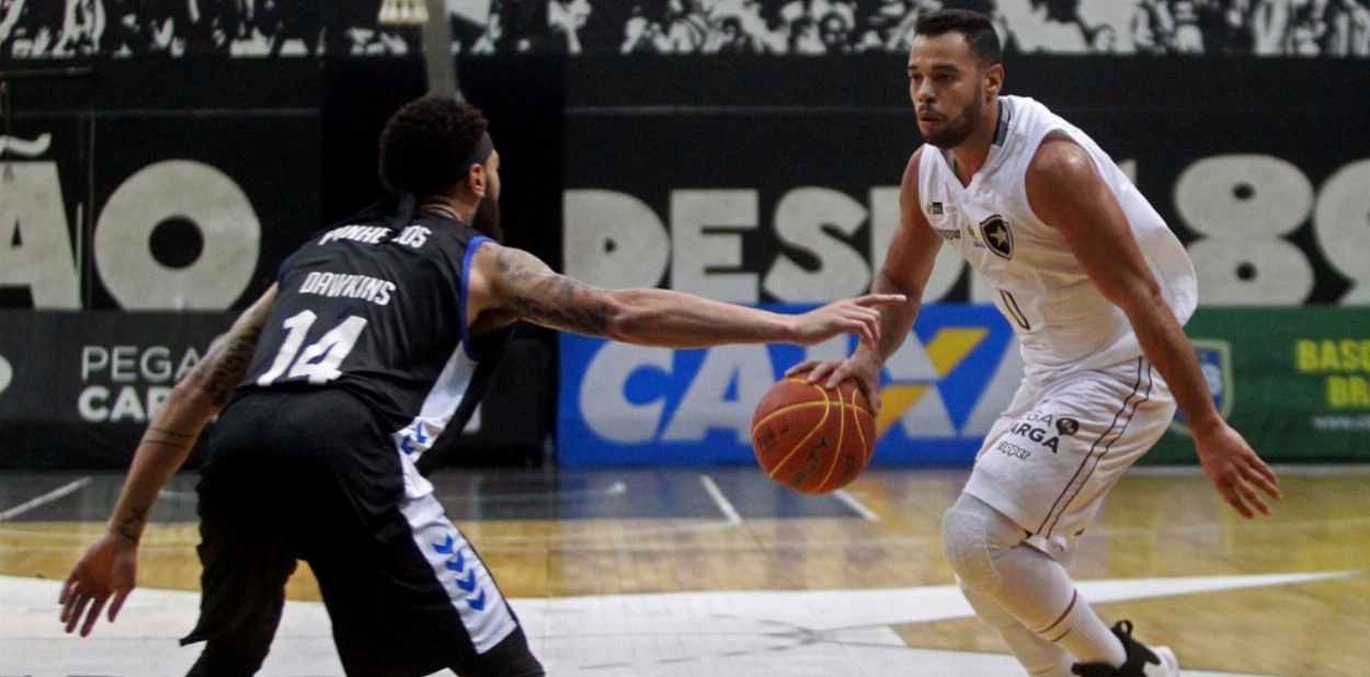 Botafogo 88 x 73 Pinheiros