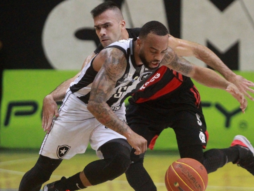 Botafogo 77 x 79 Flamengo