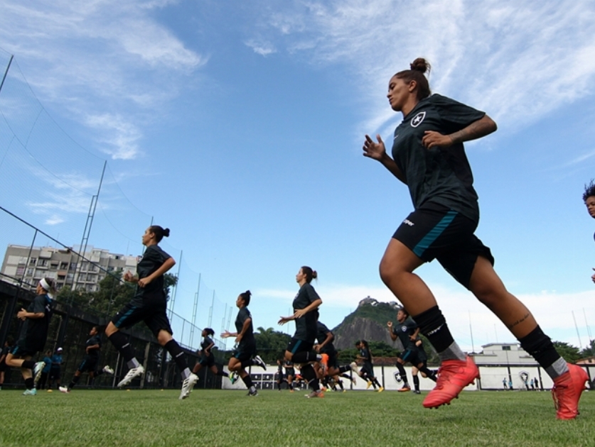 Futebol Feminino - Informativo