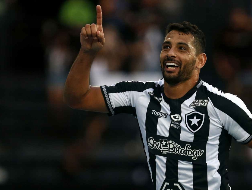 Botafogo 2 x 1 Athletico