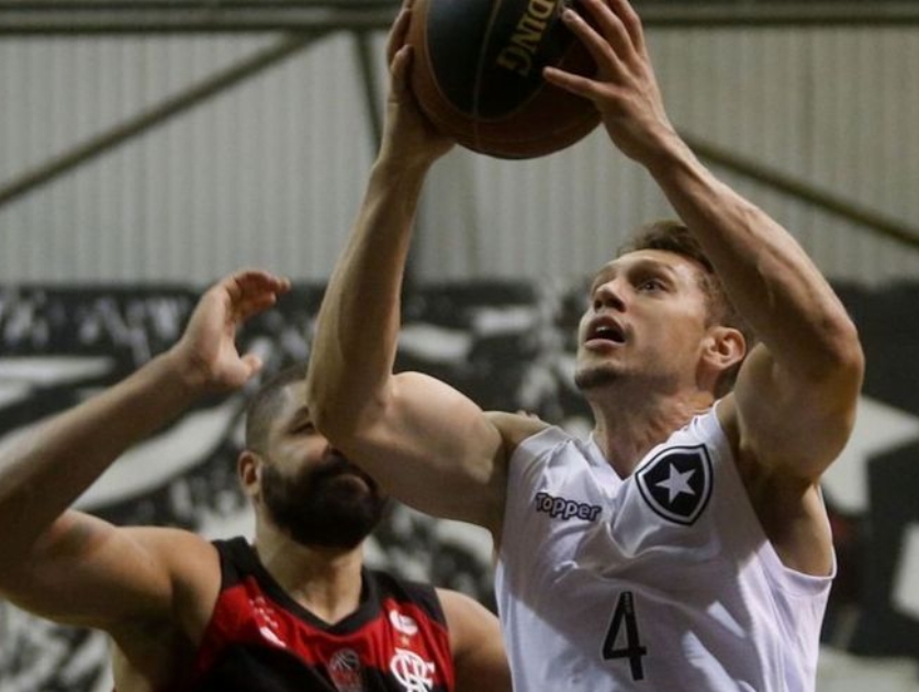 Flamengo 88 x 76 Botafogo