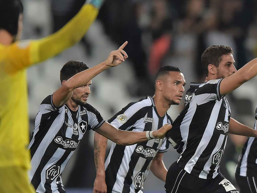 Botafogo 3 x 1 Goiás
