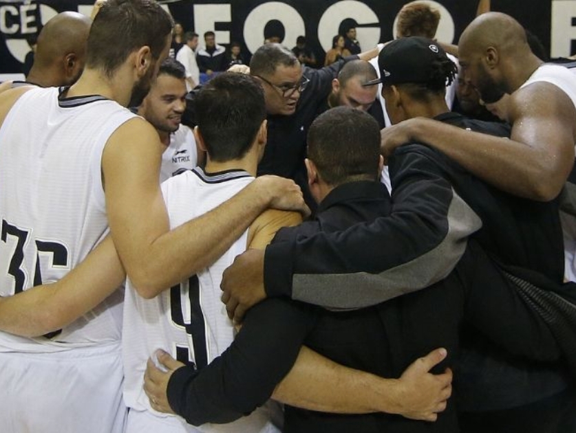 Botafogo 65  x 73 Salta