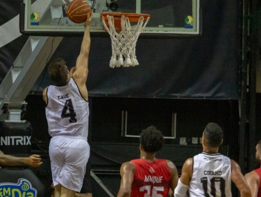 Botafogo 70 x 84 Paulistano