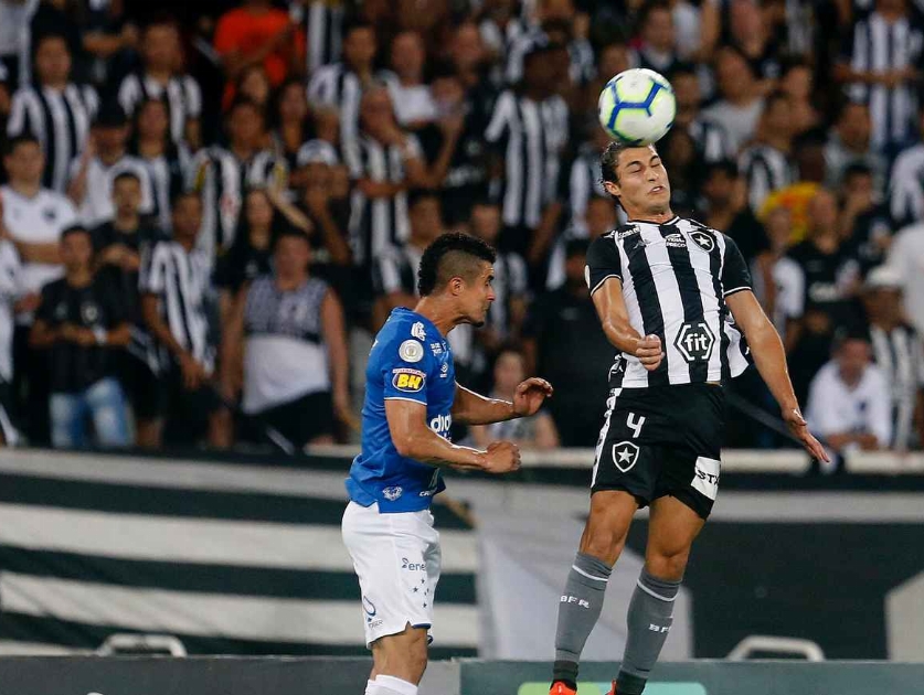 Botafogo 0 x 2 Cruzeiro