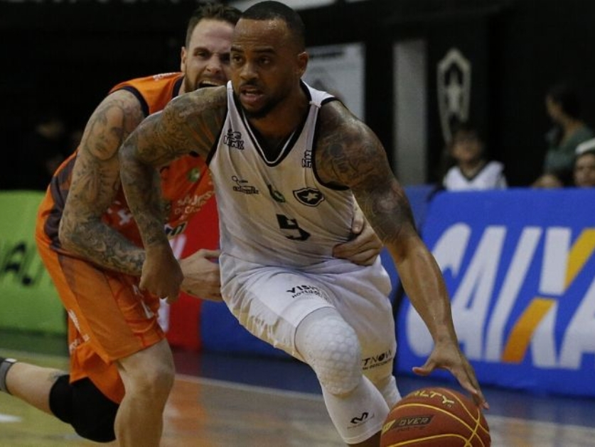 Botafogo 93 x 75 São José