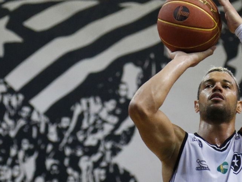 Botafogo 84 x 78 Brasília