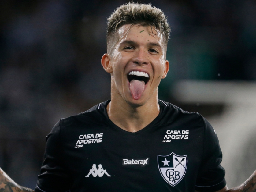 Vez de Bruno Nazário