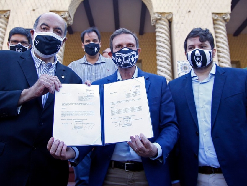 Homenagem à Eterna Madrinha