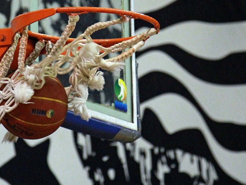 Basquete sob nova direção