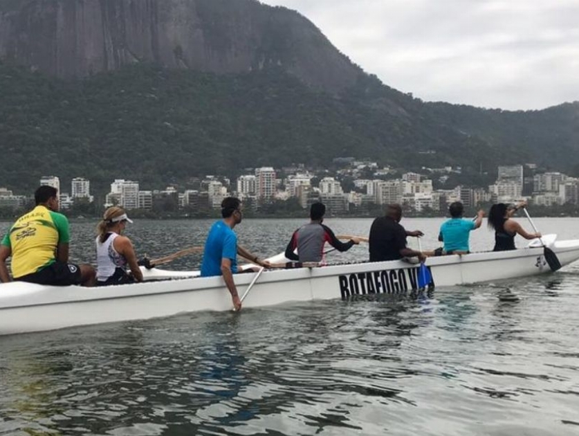 Escolinha de Canoa Havaiana